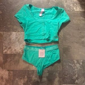 Green savage fenty sleep set, size small